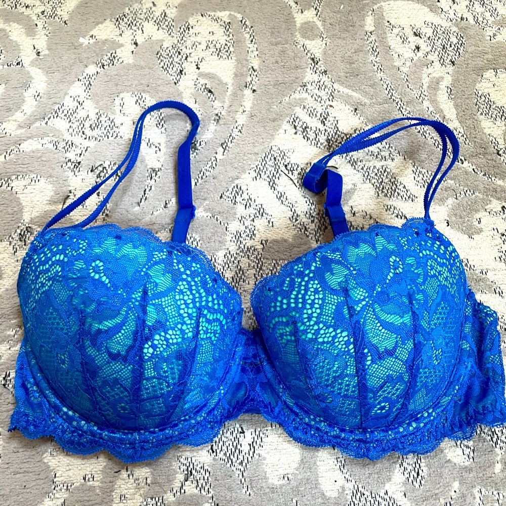Pink by Victoria’s Secret bra
